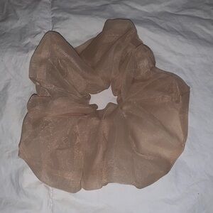 Oversize xxl scrunchie light brown